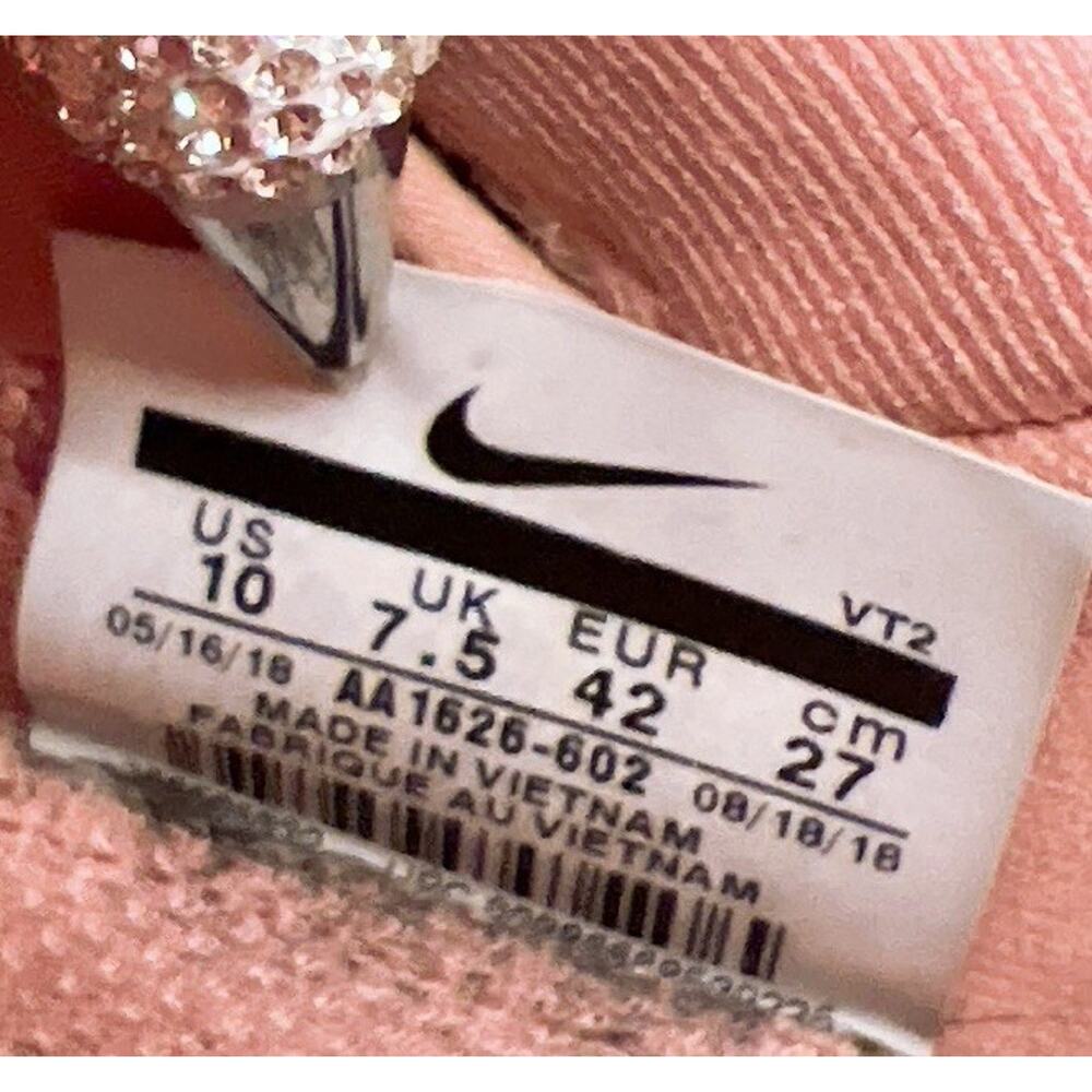 Nike 2018 Legend React Women' Size 10 Pink Running Shoes Sneakers AA1626-602 - Picture 8 of 9